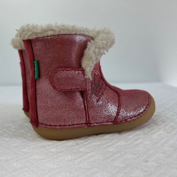 Kickers Baby Size 18mo months  Little Red Glitter Booties Boots Faux Fur Trim 18 - Picture 2 of 12